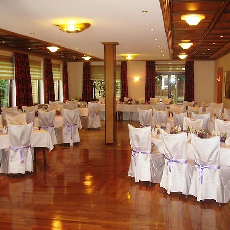 Wald-Café Hotel-Restaurant Bonn Buitenkant foto